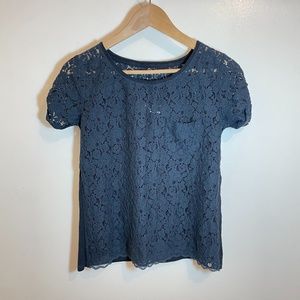 ABERCROMBIE & FITCH top * lace t shirt * small